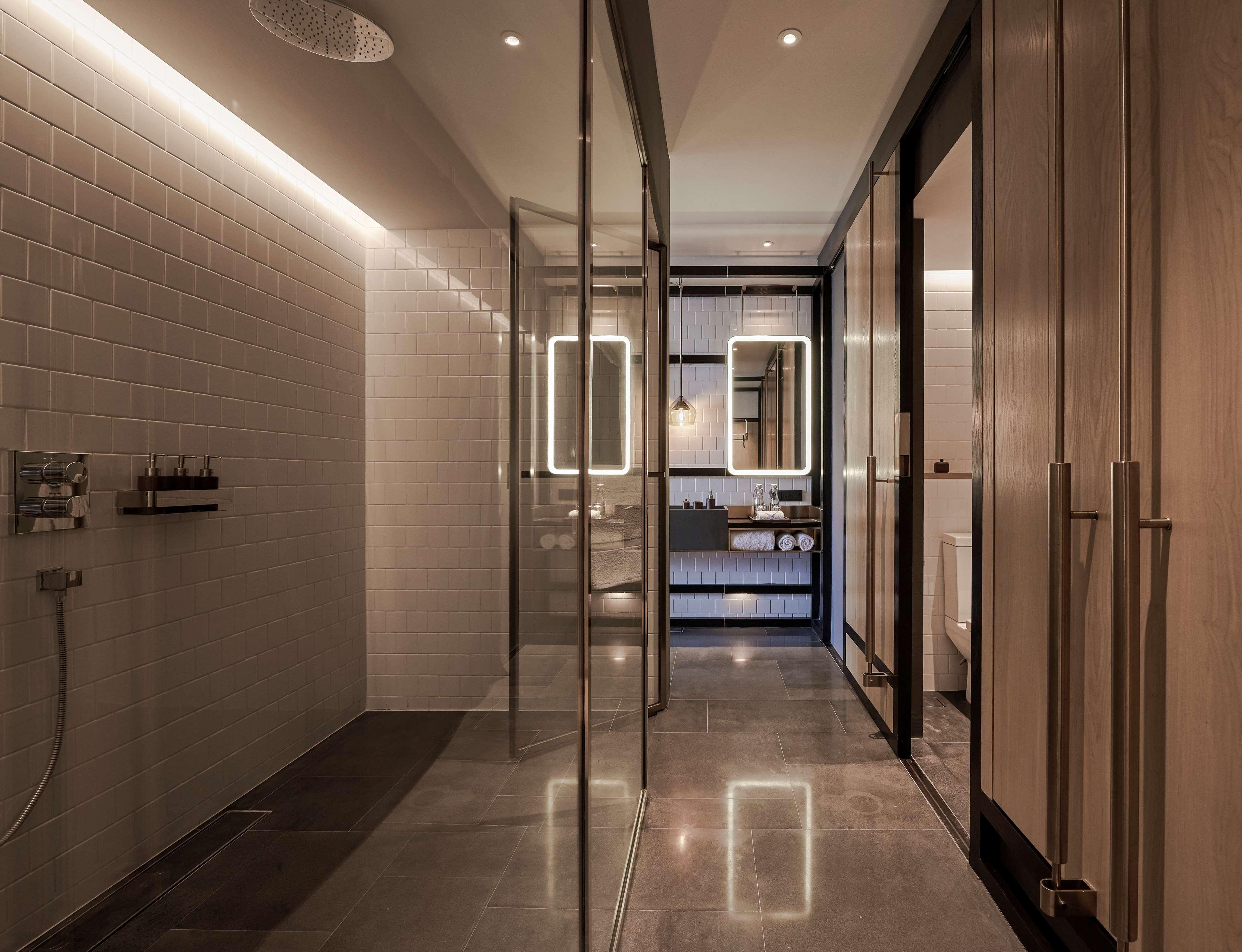 Hotel Alila Bangsar Kuala Lumpur Esterno foto The changing rooms at the London Aquatics Centre