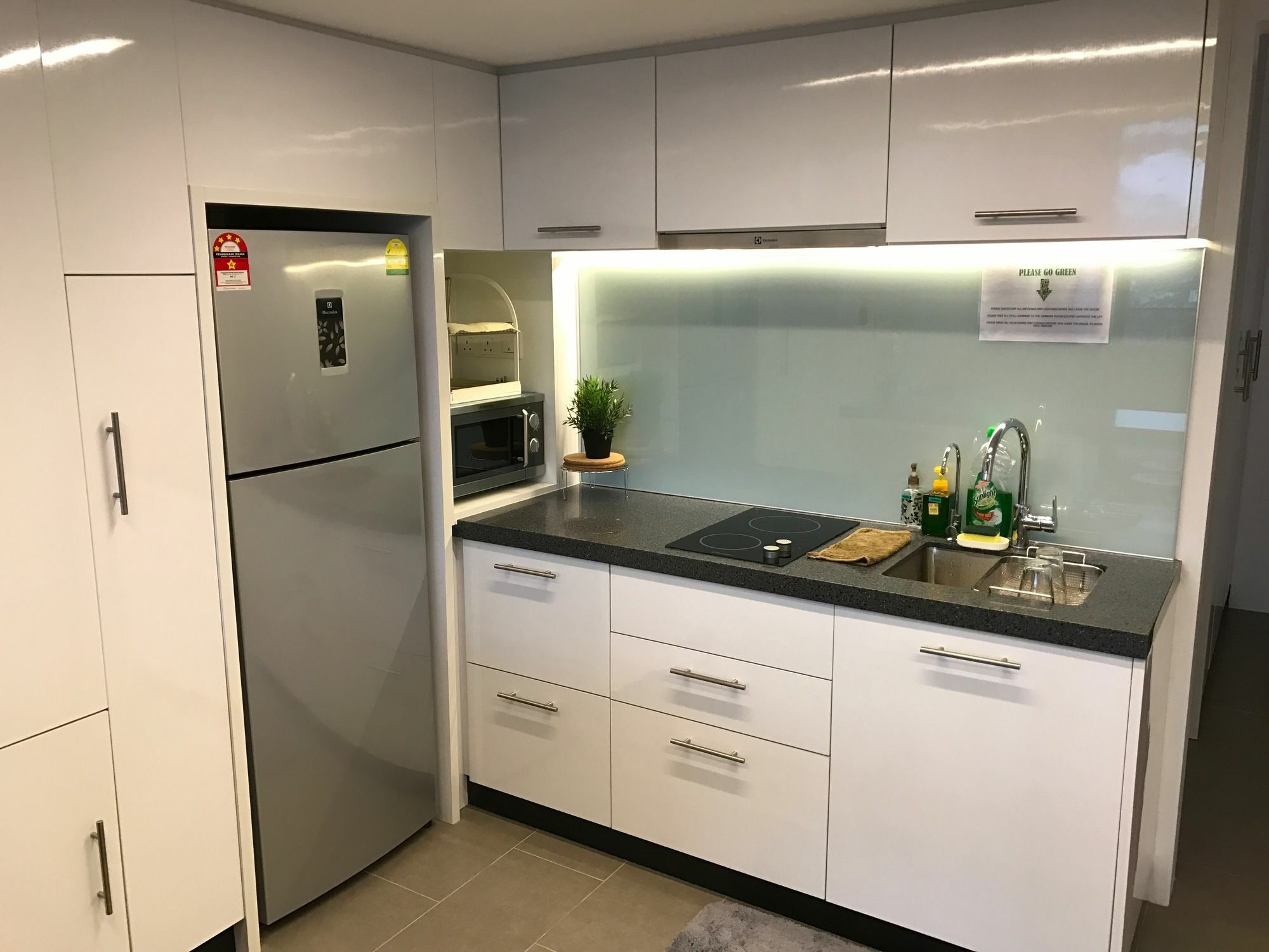 Hotel Alila Bangsar Kuala Lumpur Esterno foto A modern Australian kitchen